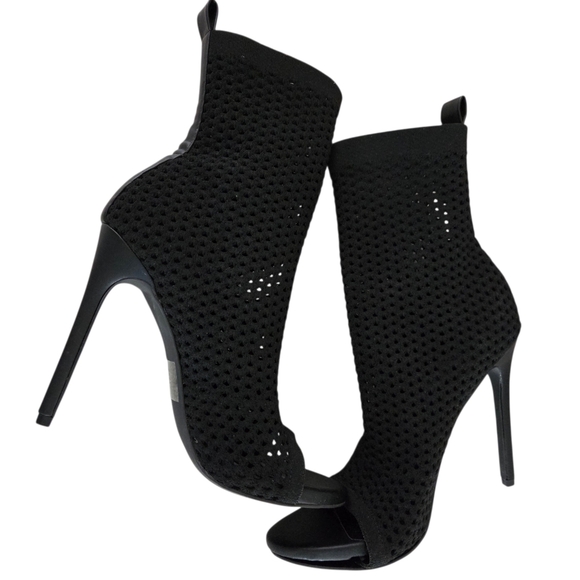 NWOT Steve Madden | Evelina Knit Mesh Stretch Vegan Leather Peep Toe Heel Bootie - Picture 4 of 12